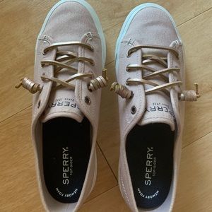 Sperry Blush Pink Crest Vibe Sneaker